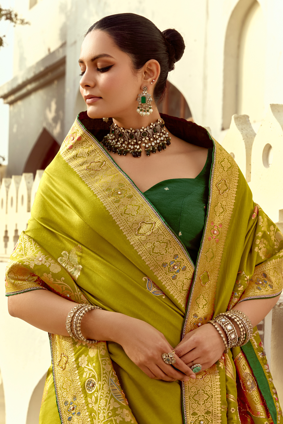 Banarasi Silk Saree with Traditional Zari Weaving Elegance