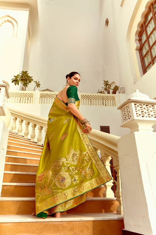 Banarasi Silk Saree with Traditional Zari Weaving Elegance
