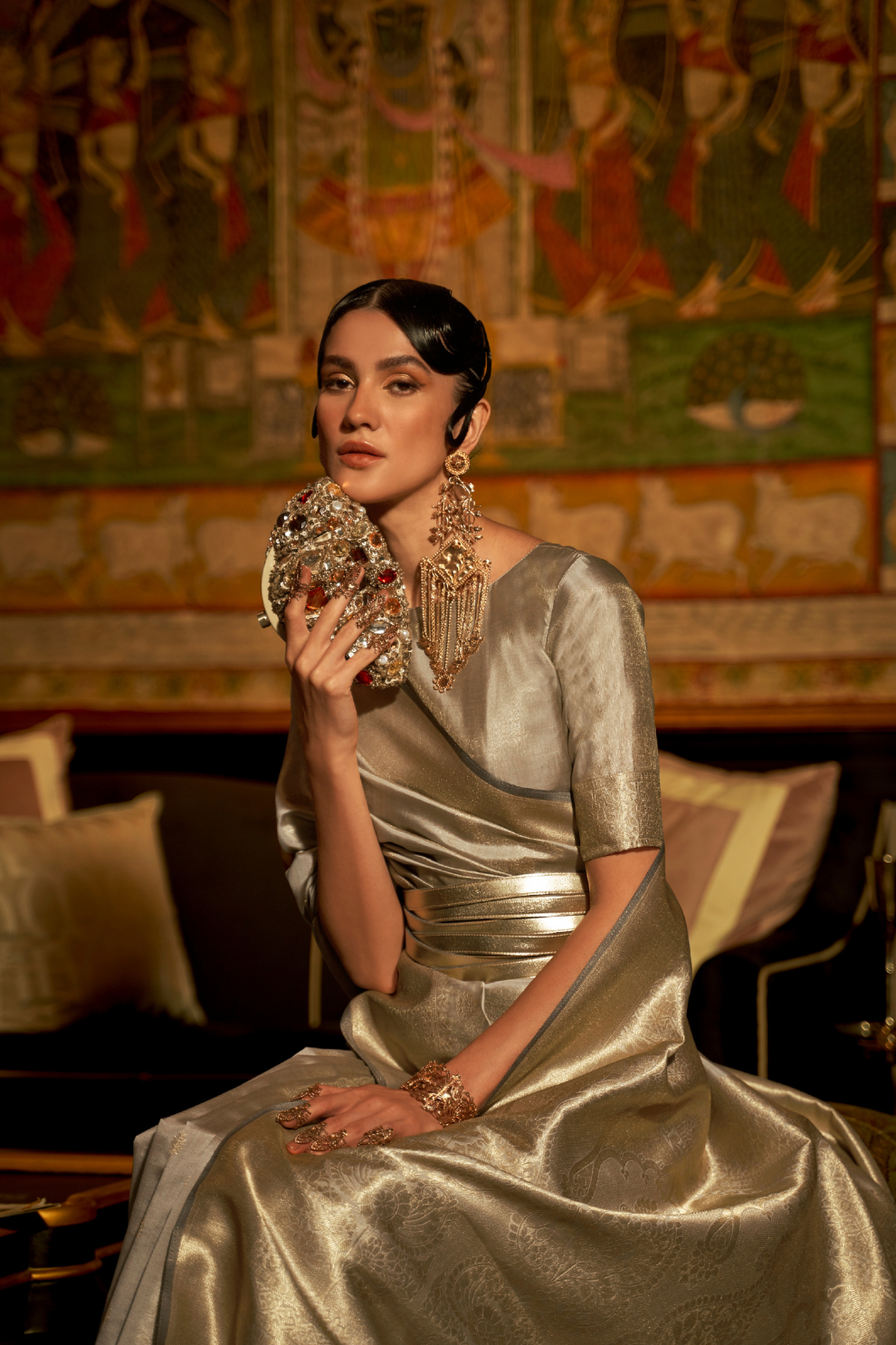 Zari Banarasi Saree with Ethnic Motifs Woven Design