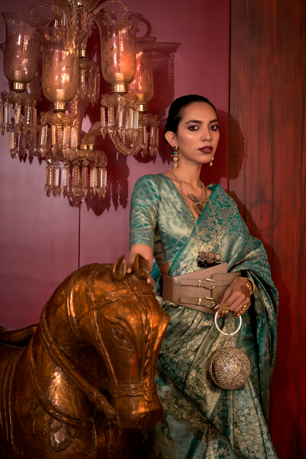 Zari Woven Banarasi Silk Blend Saree with Regal Detailing