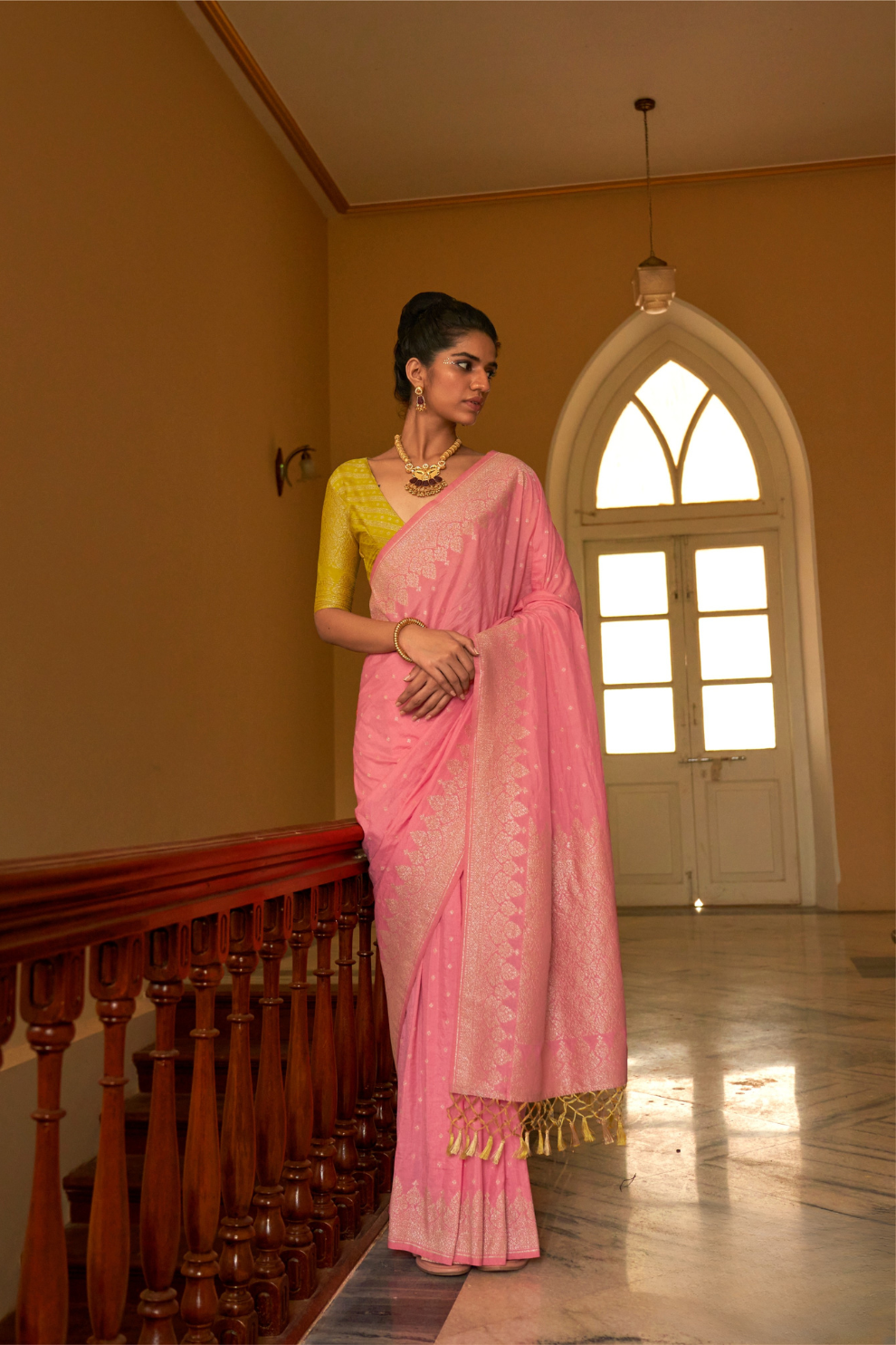 Nylon Crepe Saree with Zari Weaving for Festive Occasions