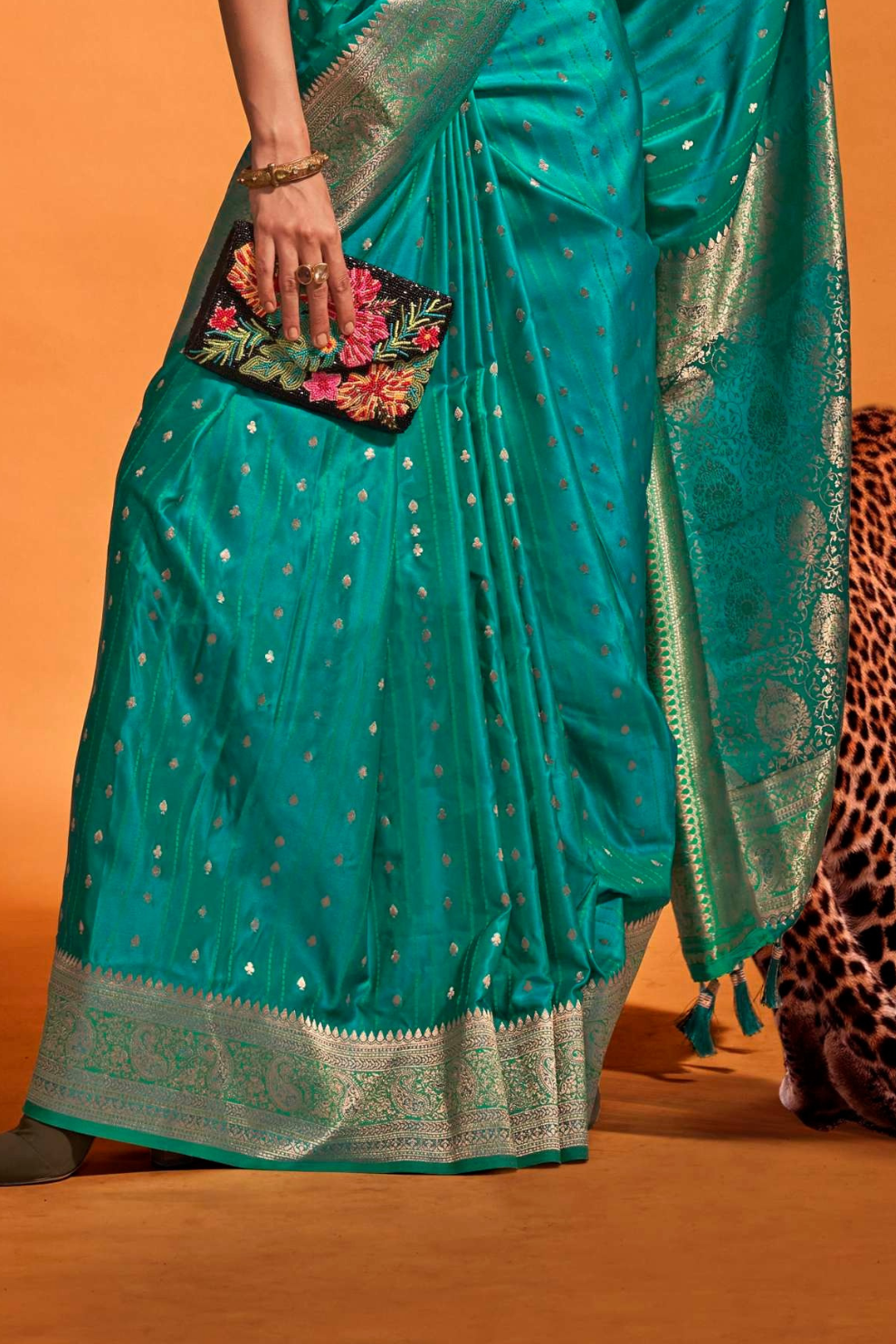 Woven Design Zari Satin Banarasi Saree with Rich Detailing