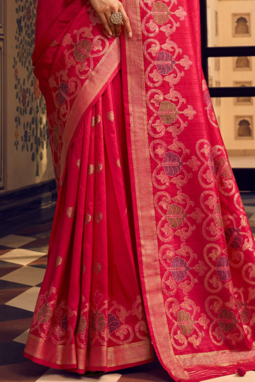 Luxurious Banarasi-Inspired Saree in Polyester Viscose Silk with Zari Embroidery