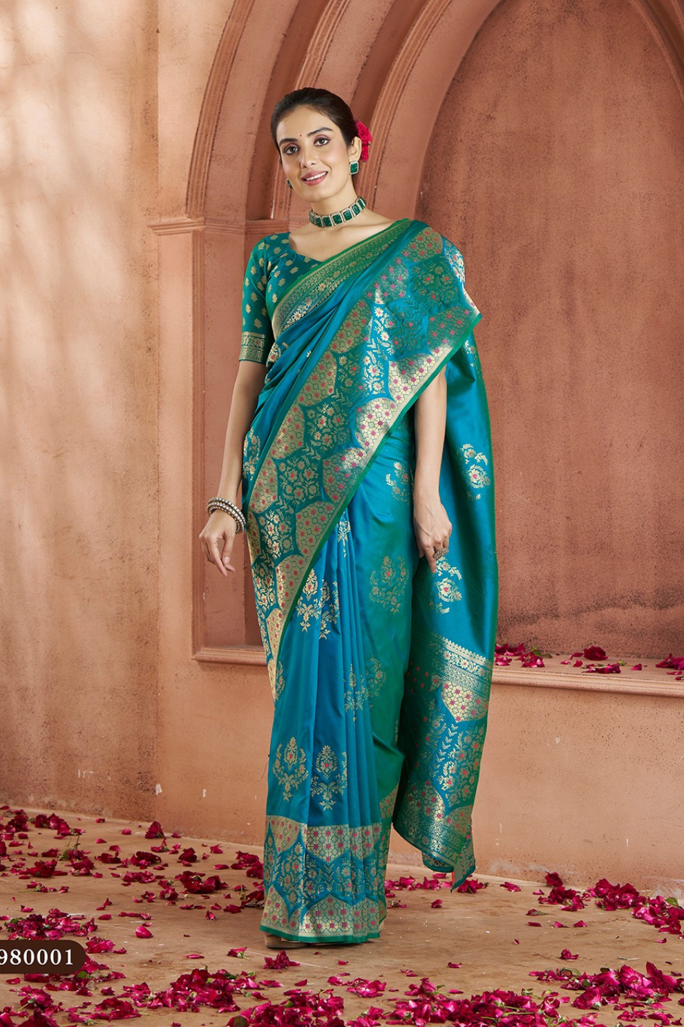 Pure Soft Banarasi Silk Saree with Traditional Weaving - LaVante Fashion