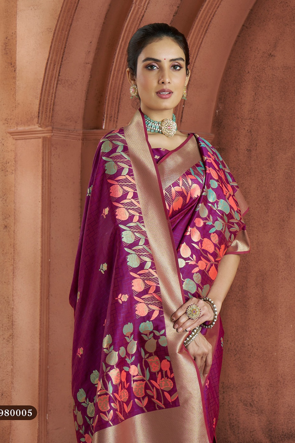 Pure Soft Banarasi Silk Saree with Traditional Weaving - LaVante Fashion