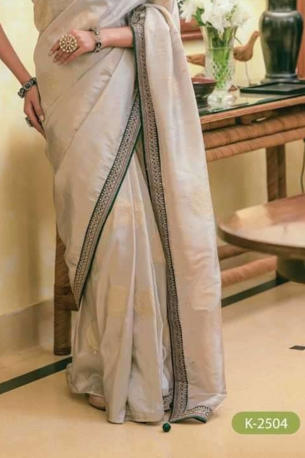 Pure Dola Silk Saree with Beautiful Lace Border - LaVante Fashion