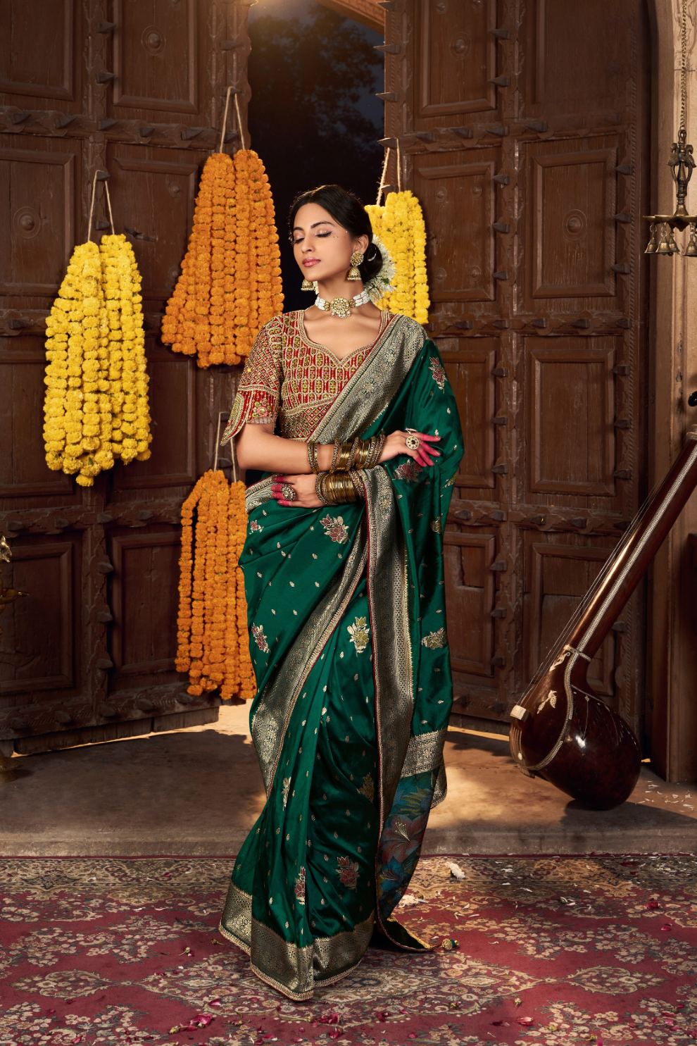 Pure Silk Weaving Saree with Fancy Fabric - LaVante Fashion