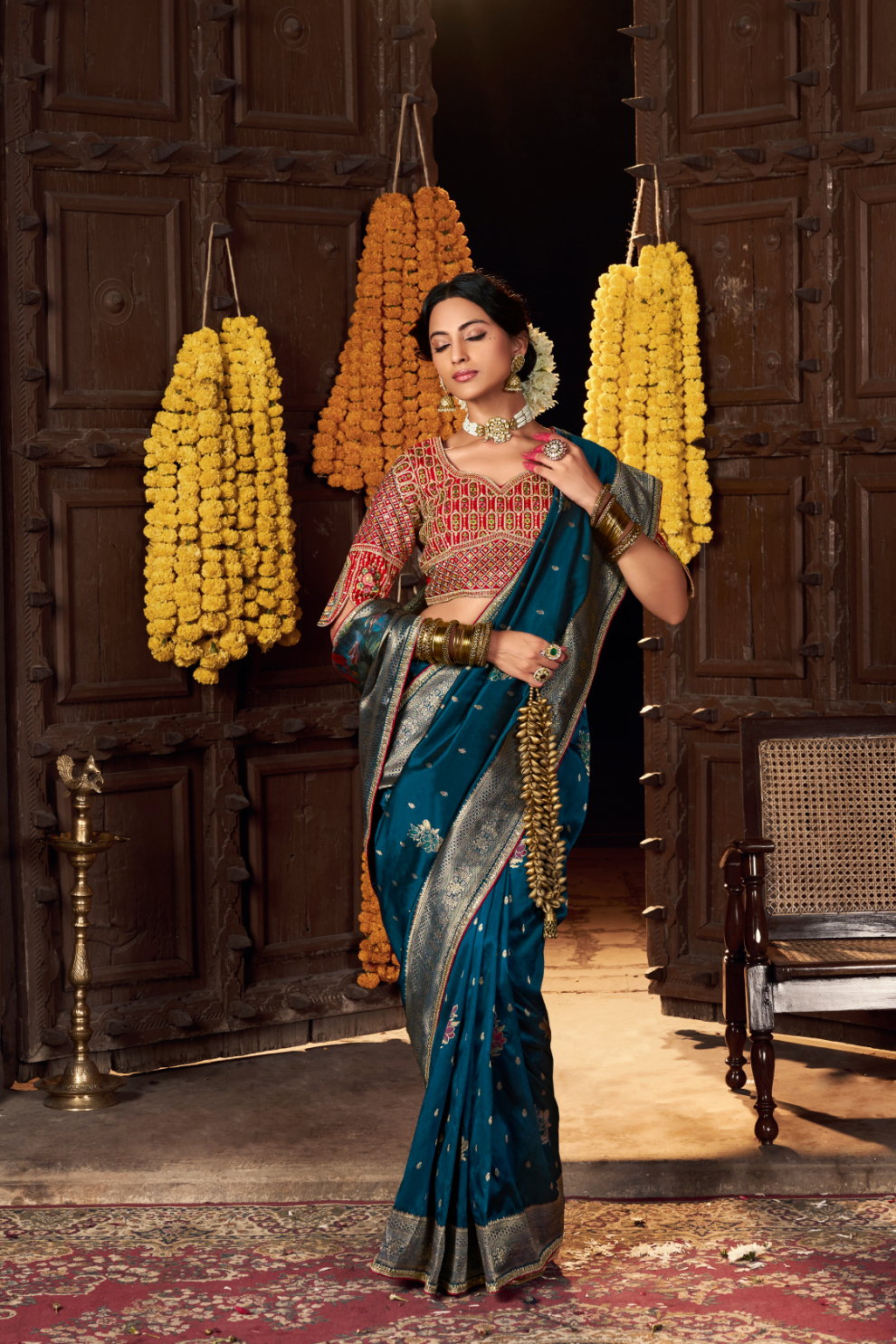Pure Silk Weaving Saree with Fancy Fabric - LaVante Fashion