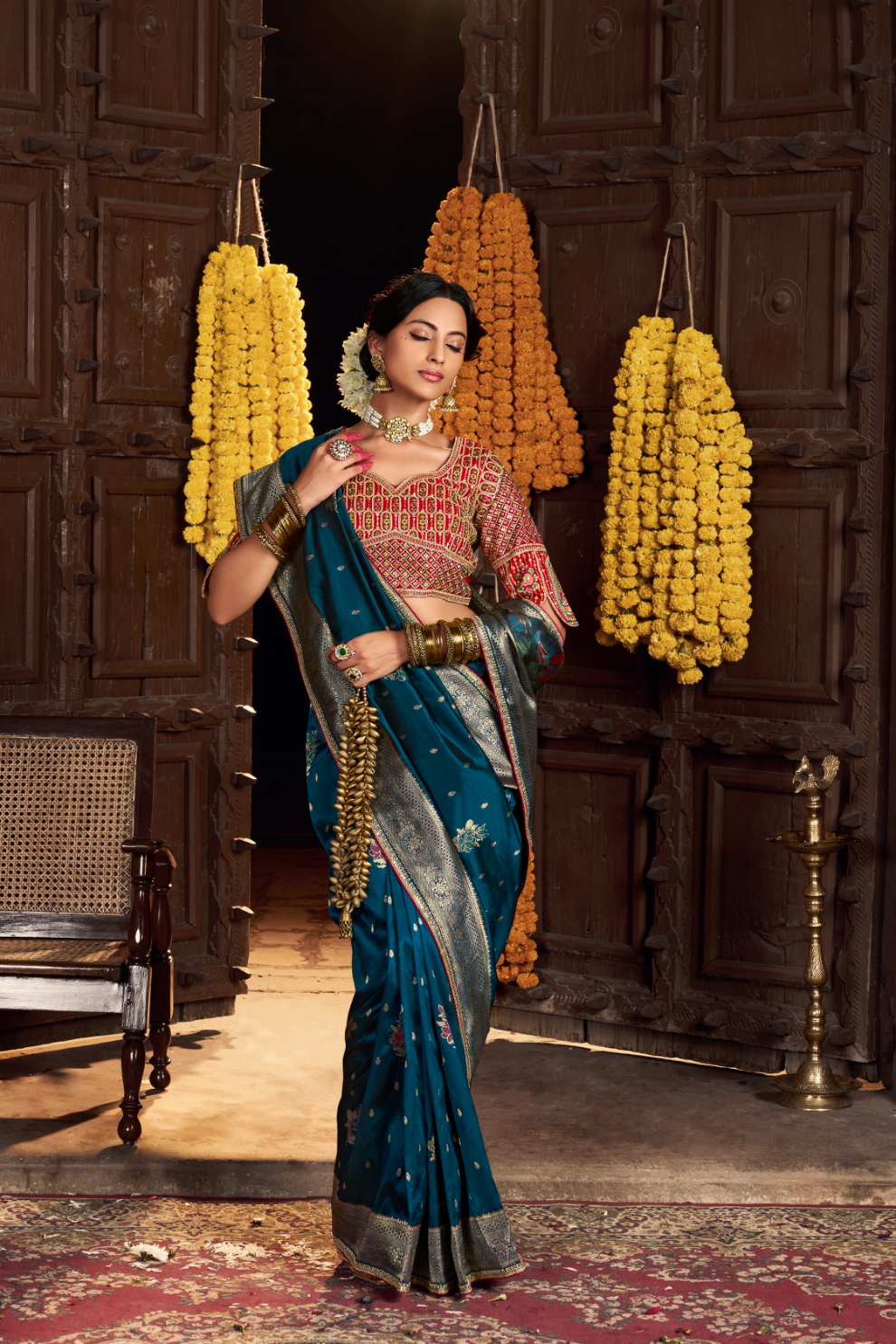 Pure Silk Weaving Saree with Fancy Fabric - LaVante Fashion