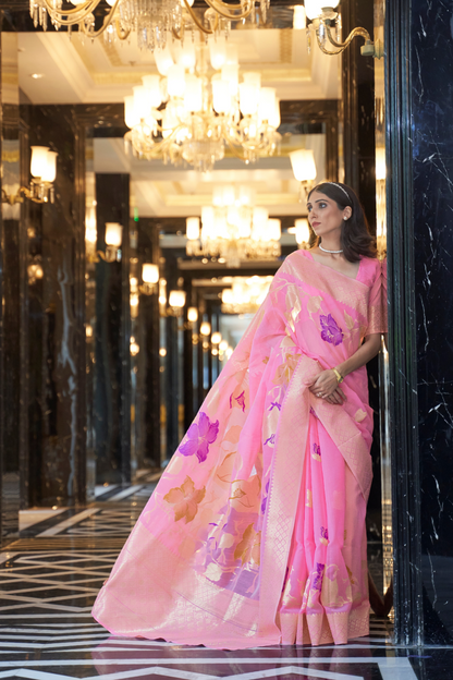 Pure Linen Saree with Elegant Handwoven Weaving Pattern