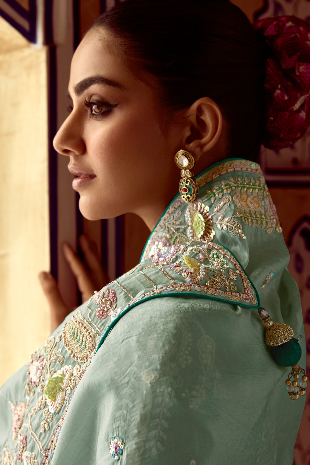 Elegant Lightweight Tissue Silk Saree for Festive and Party Wear