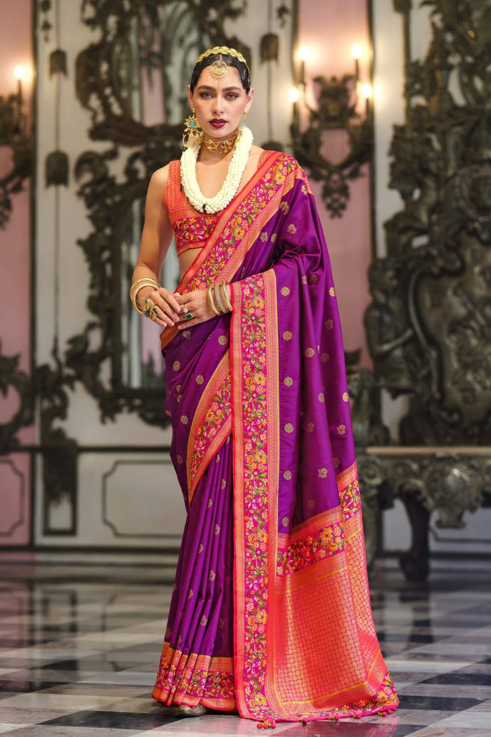 Super Banarasi P.V. Silk Saree with Jacquard Weaving Butti Work