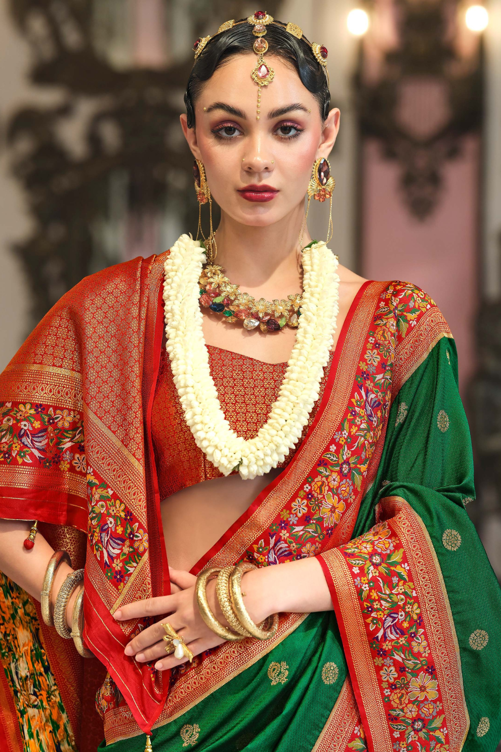 Super Banarasi P.V. Silk Saree with Jacquard Weaving Butti Work