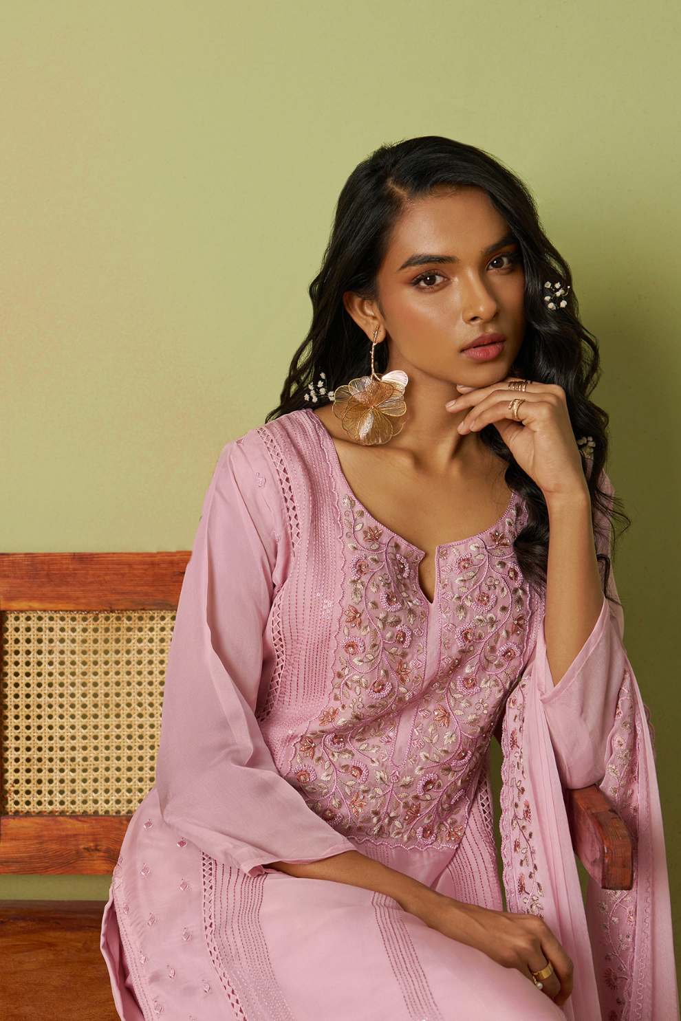 Designer Pink Straight Salwar Kameez with Intricate Embroidery